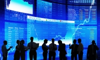 逆势大涨超4% 机器人ETF（562500）持仓股现涨停潮 成交额创新高